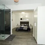 Alonsos - Open Mall - By Az Πανσιόν 3*