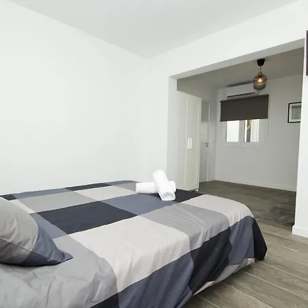 Alonsos - Open Mall - By Az Arrecife