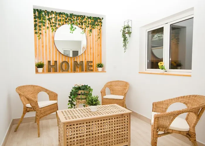 Pensjonat Alonsos - Open Mall - By Az Arrecife (Lanzarote)